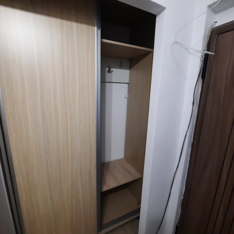 Obor, Colentina, Teiul Doamnei langa Sectia 7 Politie